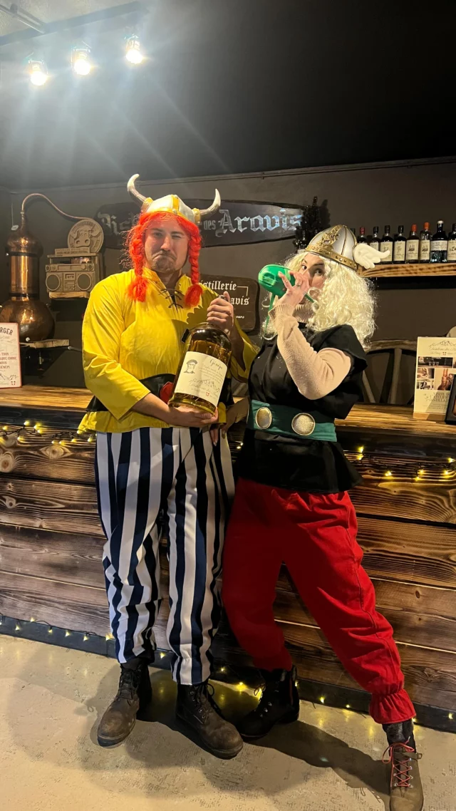 Encore un carnaval de folie 🎉🎭

De bons souvenirs partagés avec l’équipe, les copains et vous tous ! ✨❤️

On espère que vous avez aimé nos costumes 🤗

Rendez-vous l’année prochaine 😋

*l’abus d’alcool est dangereux pour la santé, à consommer avec modération*

#distillerie #genepi #laclusaz #distilleriedesaravis #hautesavoie #alambic #carnaval